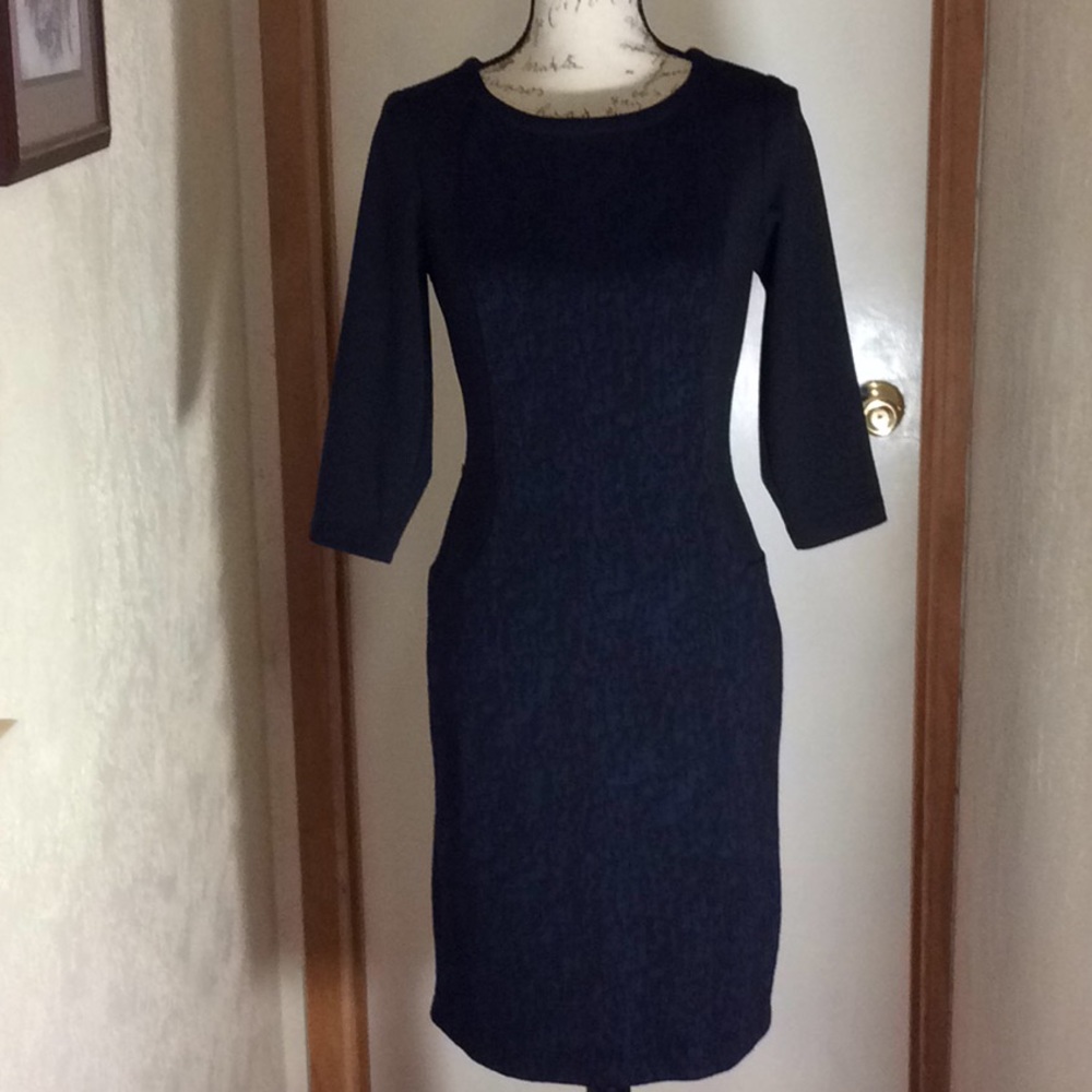 ELLENTRACY  BLUE and  black dress polyester Vintag